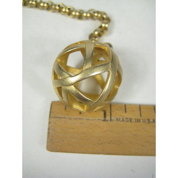 Goldtone Vintage Chain Necklace 44 inch Openwork Orb Pendants Sautoir - Picture 3 of 9